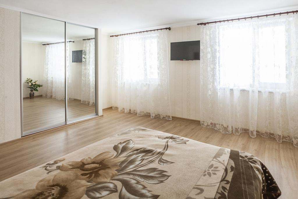 Apartment On Zhukovskogo Одеса Екстериор снимка
