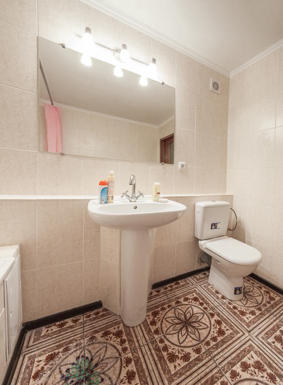 Apartment On Zhukovskogo Одеса Екстериор снимка