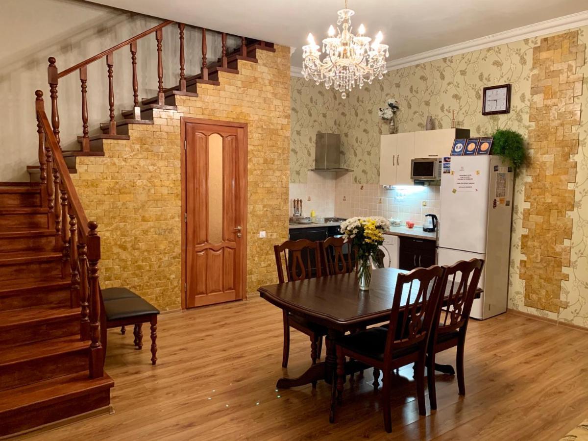 Apartment On Zhukovskogo Одеса Екстериор снимка